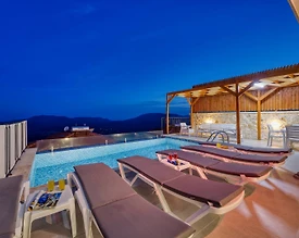 Kaş Çukurbağ'da Huzurlu Doğada, Özel Havuzlu, Ferah Villa - 3