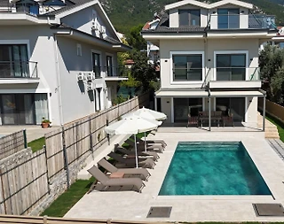 Fethiye Ölüdeniz'de Kalabalık Ailelere Uygun, Özel Havuzlu, 9 Kişilik Villa - 4
