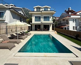 Fethiye Ölüdeniz'de Kalabalık Ailelere Uygun, Özel Havuzlu, 9 Kişilik Villa - 2