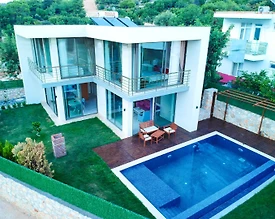 Antalya Finike'de Denize Yakın, Özel Havuzlu, Konforlu Villa - 2