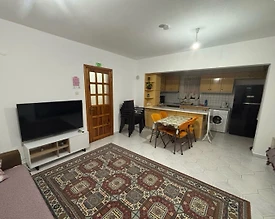 Muğla Akyaka'da Merkezi Konumda, Denize Yürüme Mesafesinde, Konforlu Daire - 2