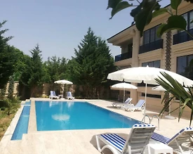 Yalova Kadıköy'de Geniş Ailelere Uygun, Özel Havuzlu, Lüks Villa - 3