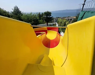 Bursa Gemlik'te Göz Alıcı Manzaralı, Özel Havuzlu, Olanaklı Villa - 4