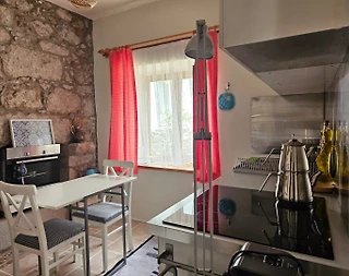 Çanakkale Ayvaçık'ta Bahçeli, 2+1, Konforlu Tatil Evi - 5