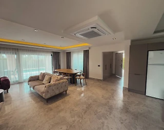 Fethiye Ölüdeniz'de Merkeze Yakın, Özel Havuzlu, 4+1 Villa - 3
