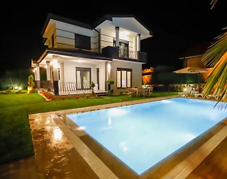 Sakarya Sapanca'da Geniş Ailelere Uygun, Özel Havuzlu, Tatil Villası - 3