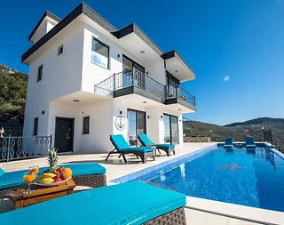 Kalkan Ulugöl'de Doğa ve Deniz Manzaralı, Özel Havuzlu, Lüks Villa - 1