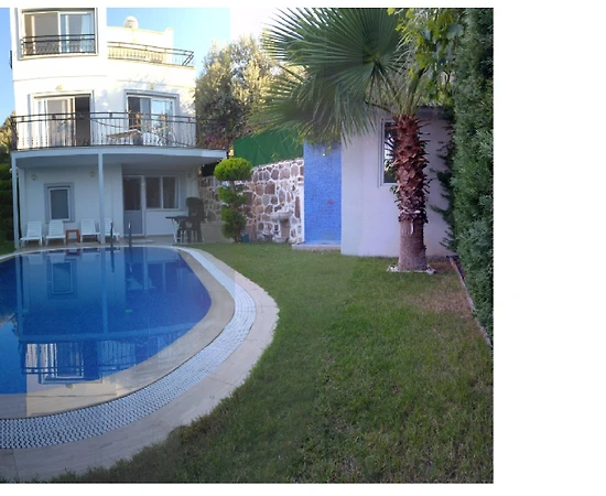 Muğla Bodrum'da Geniş Ailelere Uygun, Özel Havuzlu, Modern Villa - 1