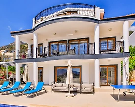 Kaş Kalkan'da Denize Yürüme Mesafesinde, Özel Havuzlu, Jakuzili Villa - 2