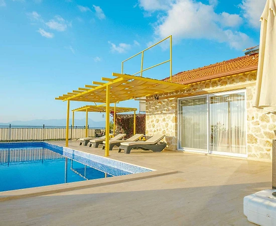 Kaş İslamlar'da Doğanın Kalbinde, Özel Havuzlu, Konforlu Villa - 1
