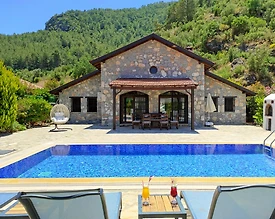 Fethiye Kayaköy'de Huzurlu Doğa İçerisinde, Özel Havuzlu, Taş Villa - 2