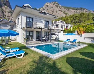 Fethiye Göcek'te Muhteşem Doğa İçerisinde, Özel Havuzlu, Lüks Villa - 1