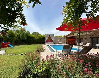 Muğla Fethiye'de Tasarımıyla Büyüleyen, Özel Havuzlu, Ferah Villa - 1