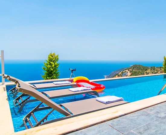 Kaş Bezirgan'da Muhteşem Deniz Manzaralı, Özel Havuzlu, Huzurlu Villa - 1