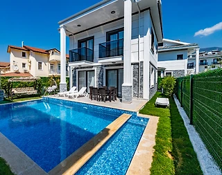 Fethiye Ölüdeniz'de Plaja Yakın, Özel Havuzlu, Konforlu Villa - 3