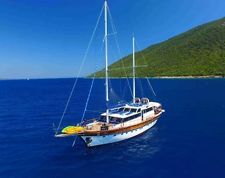 Bodrum'da Mavi Yolculuğunuza Eşlikçi, Üst Standart, 12 Kişilik Gulet - 2
