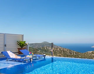 Kalkan Kördere'de Görülmeye Değer Manzaralı, Özel Havuzlu, Şık Villa - 4