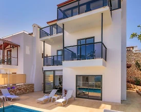 Kaş Kalkan'da Denize ve Merkeze Yakın, Özel Havuzlu, Kiralık Villa - 2