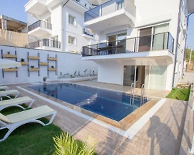 Fethiye Çalış'ta Lüks Tasarımlı, Özel Havuzlu, 8 Kişilik Villa - 2
