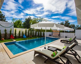 Kaş Üzümlü'de Balayı Çiftlerine Uygun, Özel Havuzlu, Jakuzili Villa - 5