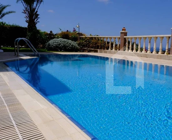 Alanya'da Özel Havuzlu, Tesis İçerisinde, Yazlık Villa - 1