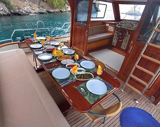 Muğla Fethiye'de 15 Metre Uzunluğunda, 4 Kişilik Gulet - 3