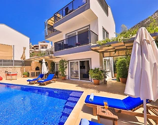 Kaş Kalkan'da Deniz Manzaralı, Kiralık Özel Havuzlu, Lüks Villa - 2