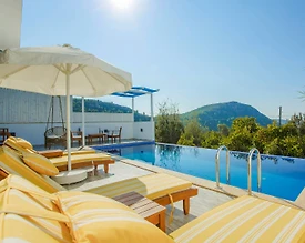 Kaş Üzümlü'de Eşsiz Doğa Manzaralı, Özel Havuzlu, Jakuzili Villası - 2