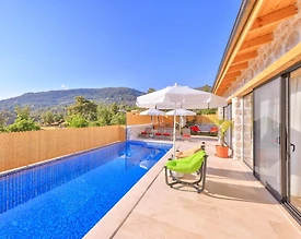 Kalkan İslamlar'da Doğa Manzaralı, Özel Havuzlu, Taş Mimarili Villa - 3