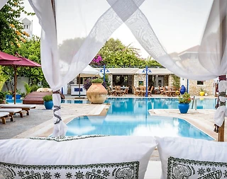 Muğla Datça'da Modern Tasarımlı, Ortak Havuzlu, Özel Suit - 4