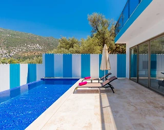 Kaş İslamlar’da Doğayla İç İçe, Jakuzili, Özel Havuzlu, Şık Villa - 3