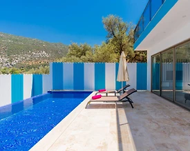 Kaş İslamlar’da Doğayla İç İçe, Jakuzili, Özel Havuzlu, Kiralık Villa - 3