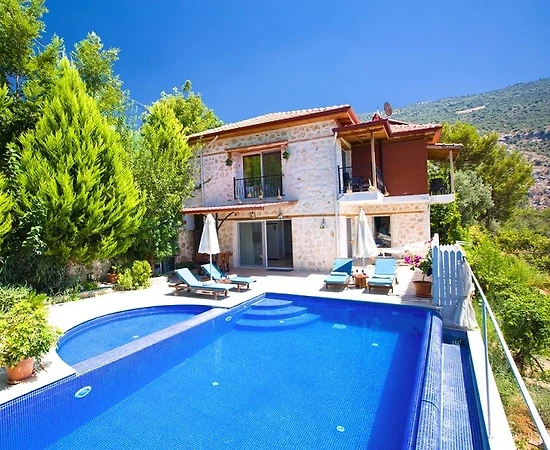 Kaş İslamlar'da Muhafazakar, Özel Havuzlu, Jakuzili, Modern Villa - 1