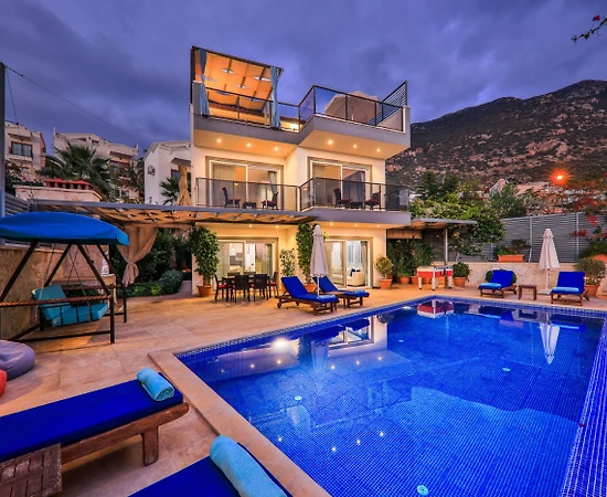 Kaş Kalkan'da Deniz Manzaralı, Kiralık Özel Havuzlu, Lüks Villa - 1