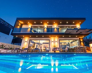 Kaş İslamlar'da Doğa İle İç İçe, Özel Havuzlu, Şık Villa - 2