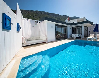 Kaş Bezirgan'da Muhteşem Deniz Manzaralı, Özel Havuzlu, Kiralık Villa - 2