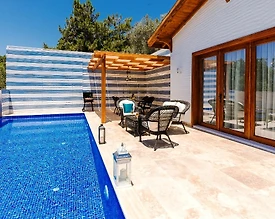 Kaş İslamlar'da Doğa İçerisinde, Özel Havuzlu, Modern Villa - 2