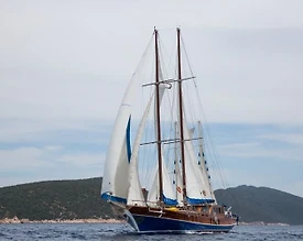 Bodrum'un Eşsiz Doğasında, 12 Kişilik, Kiralık Konforlu Gulet - 3