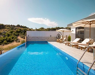 Kaş Aklar'da Muhteşem Deniz Manzaralı, Özel Havuzlu, Kiralık Villa - 5