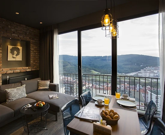 İstanbul Ataşehir'de Deniz Manzaralı, Modern Suit - 1