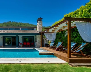 Fethiye İnlice'de Geniş Bahçeli, Çocuk Oyun Alanlı Villa - 4