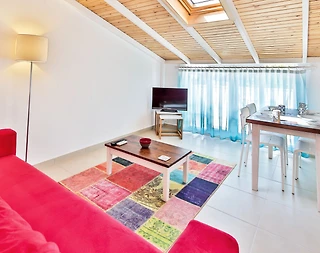 Kaş Andifli'de Merkezi Konuma Sahip, Konforlu, 1+1, Kiralık Suit - 3