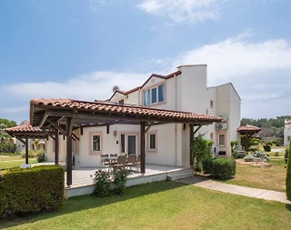 Didim Akbük'te Denize Sıfır, Özel Plajlı, 3+1, Kiralık Villa - 2