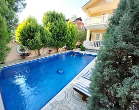 Ortaca Dalyan'da Geniş Ailelere Uygun, Özel Havuzlu, Konforlu Villa - 3