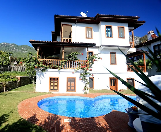 Muğla Akyaka'da Denize Yakın, Özel Havuzlu, Konforlu Villa - 1