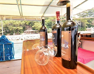 Muğla Fethiye'de Masmavi Sularda, 8 Kabinli, 16 Kişilik Gulet - 5