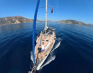 Muğla'nın Serin Sularında, 4 Kamaralı, 7 Kişilik, Kiralık Yelkenli - 1