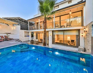 Kaş Kalkan'da Merkeze ve Deniz Yakın, Özel Havuzlu, Kiralık Villa - 2