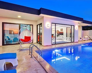 Kaş Üzümlü'de Doğa İçerisinde, Isıtmalı Özel Havuzlu, Kiralık Villa - 2