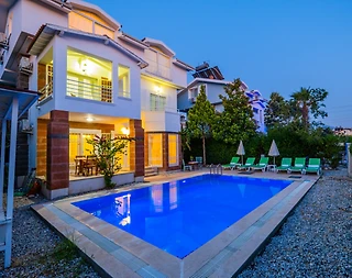 Fethiye Foça'da Doğa İle İç İçe, Özel Havuzlu, 5+1 Ferah Villa - 2